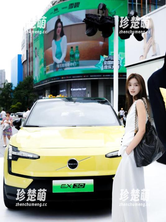 Feilin嗲囡囡-就是阿朱啊 Feilin嗲囡囡 - 本季必看!就是阿朱啊少女最新套图,甜美与性感的完美结合!.txt