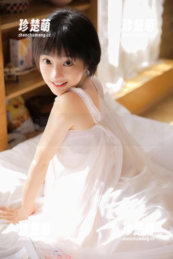 Feilin嗲囡囡 - 陈雅漫VICKY夏天高清写真合集，绽放清新怡人的自然之美.txt