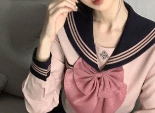 HuaYang花漾 – 尤妮丝的旅拍精选集：将每一次出行化为永恒的瞬间.txt