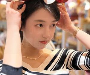 ISHOW爱秀 – 小柒白衬衫套图免费奉送，时尚达人不容错过的绝佳机会！.txt