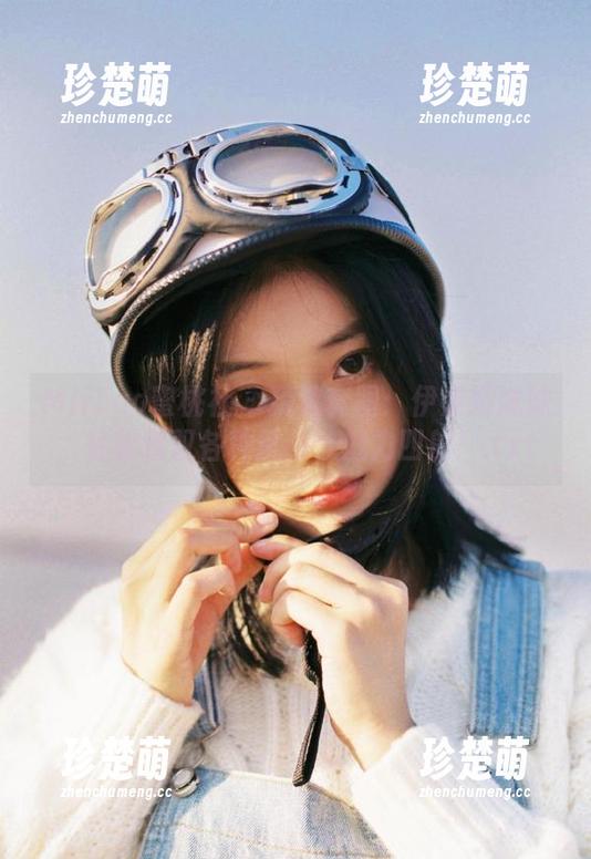 MiiTao蜜桃社-伊素妍 MiiTao蜜桃社 - 精选套图:伊素妍妹妹,轻松驾驭各种风格,魅力四射!.txt