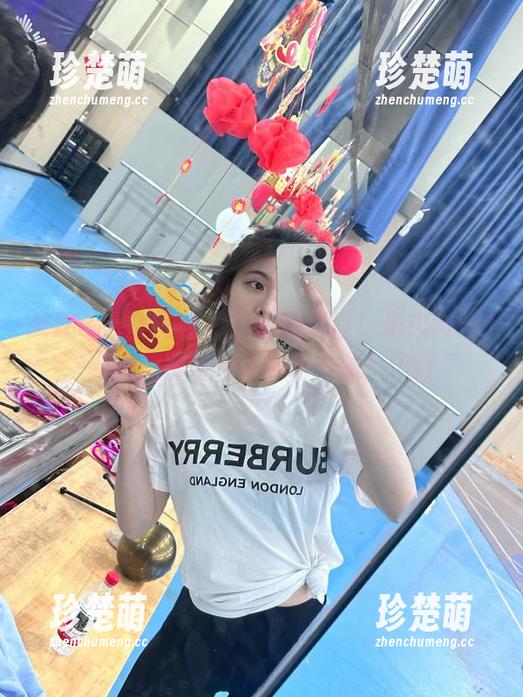 MiiTao蜜桃社-米琪MIKI MiiTao蜜桃社 - 千万别错过!米琪MIKI修女免费图包等你来下载!.txt