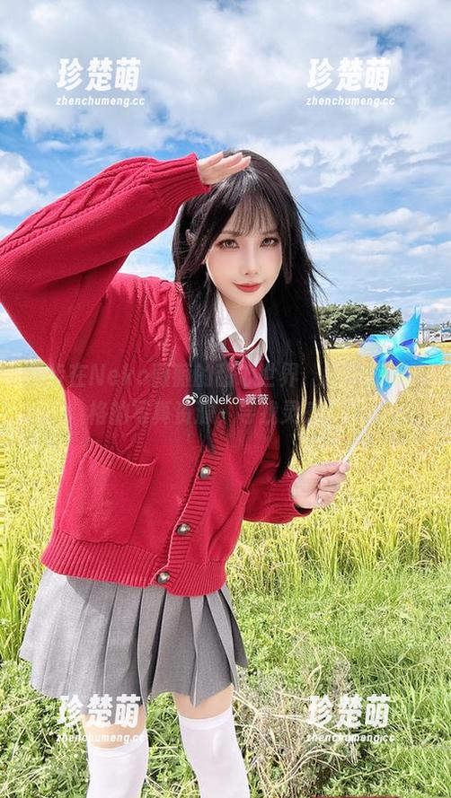 Neko薇薇 漫步在Neko薇薇的甜心世界,探索独特风格的写真资源,寻找灵感.txt