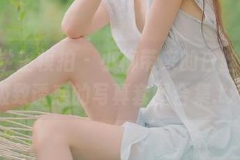 Pary学生模拍 – 小柳带来的白丝特辑：极致诱惑的写真套图合集.txt
