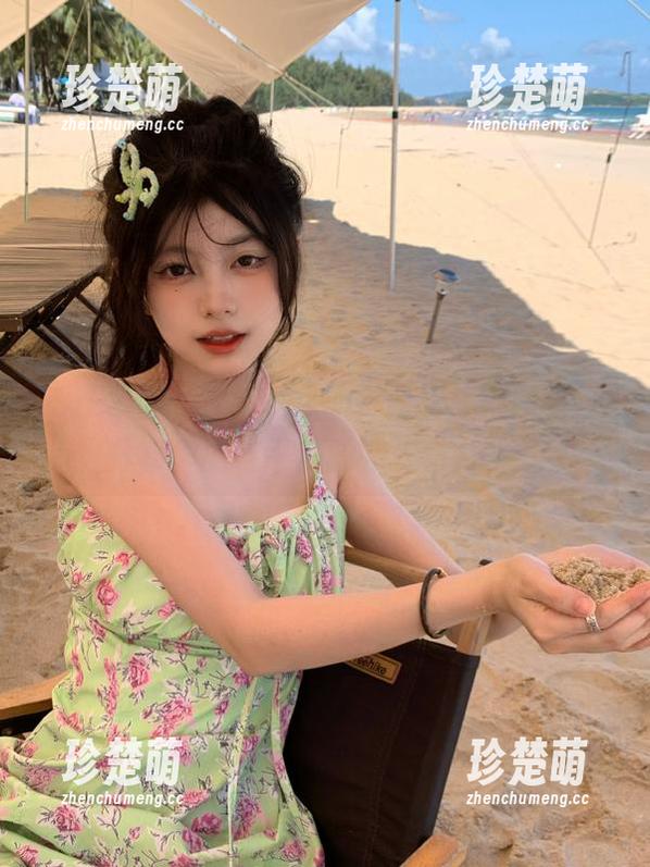 SIEE丝意-静心 SIEE丝意 - 我叫静心,我的旗袍图集:分享华丽与平淡的完美结合.txt
