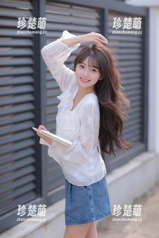 SIW斯文传媒-丽莉 SIW斯文传媒 - 感受海风:观看丽莉海边写真,图片定格最美瞬间.txt