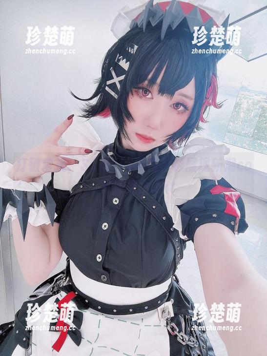 Sameki 打破常规,Sameki用白衬衫展现新潮cos资源理念.txt