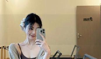 深入Sia(시아)[Paranhosu]礼物：无圣光原图带来的视觉冲击与反思！.txt