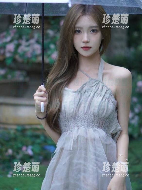 TouTiao头条女神-艾静香 TouTiao头条女神 - 透过艾静香的校园写真套图合集,带领你一起回忆那些年少轻狂的岁月,唯美与青春无缝连接。.txt