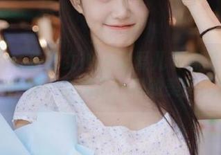 TouTiao头条女神 – 迪爱儿带你进入办公室写真世界，欣赏不一样的美图风情.txt