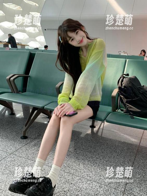 TouTiao头条女神-陈怡曼 TouTiao头条女神 - 陈怡曼的裸足之美:最新写真合集带你走进她的世界.txt