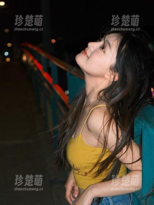 UGirls尤果网 - Zora若拉长腿写真在图库中璀璨绽放，引发无数心灵深处的共鸣.txt