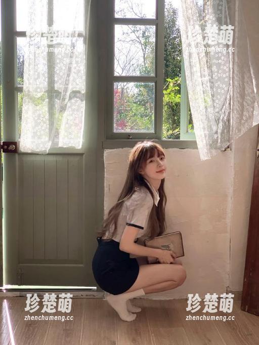UGirls尤果网-乔依琳 UGirls尤果网 - 全新更新!乔依琳的粉色风尚原图,尽显青春洋溢的美丽!.txt