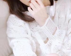 UGirls尤果网 – 精致全套才可儿白丝图片，捕捉迷人气息的完美呈现.txt