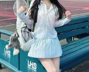 UGirls尤果网 – 追随曼妮儿天使的足迹，畅享她的精彩写真与独特图片.txt