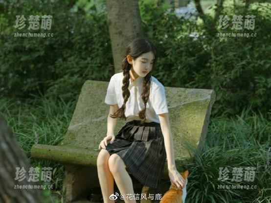 UGirls尤果网-苏糯米 UGirls尤果网 - 苏糯米的高清写真集:重现修女的古典之美与现代魅力.txt