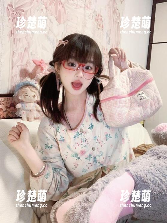 UGirls尤果网-飞Angelababy UGirls尤果网 - 甜美飞Angelababy秘书:原图欣赏她写真中的柔情与力量.txt