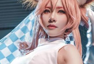下载Uki雨季修女黑胶衣全集，带你走入一个神秘而迷人的摄影世界.txt