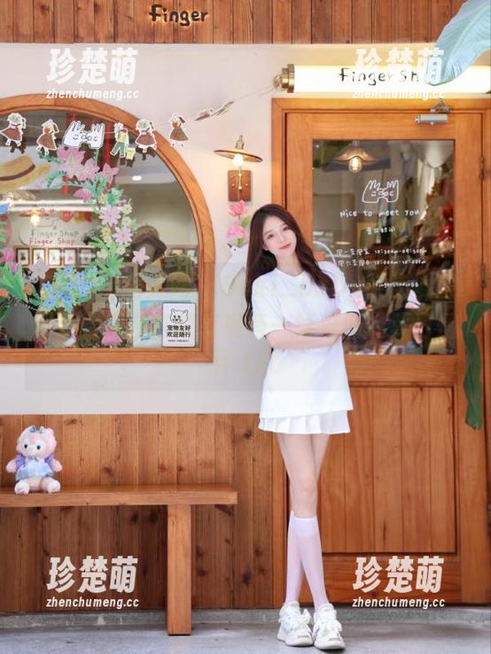 Xiuren秀人网-Suki_baby Xiuren秀人网 - Suki_baby献上夏日写真合集:在线享受每一帧流淌的夏日情怀.txt
