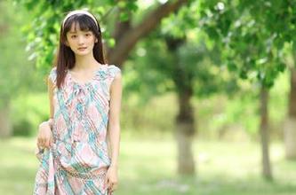 Xiuren秀人网 – 于诺诺ise厨娘原图大更新，带给你不一样的美食摄影享受.txt