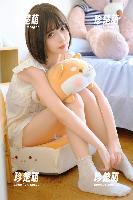 Xiuren秀人网-优琪琪子yuki Xiuren秀人网 - 优琪琪子yuki黑色写真作品原图解析:细腻表现与艺术情感的交融.txt