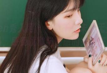 Xiuren秀人网 – 一览千夜未来无圣光内衣作品，感受优雅与性感的完美交汇.txt