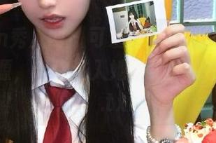 Xiuren秀人网 – 可爱周于希Sally高清写真资源，带你进入她隐藏的秘密花园吧！.txt