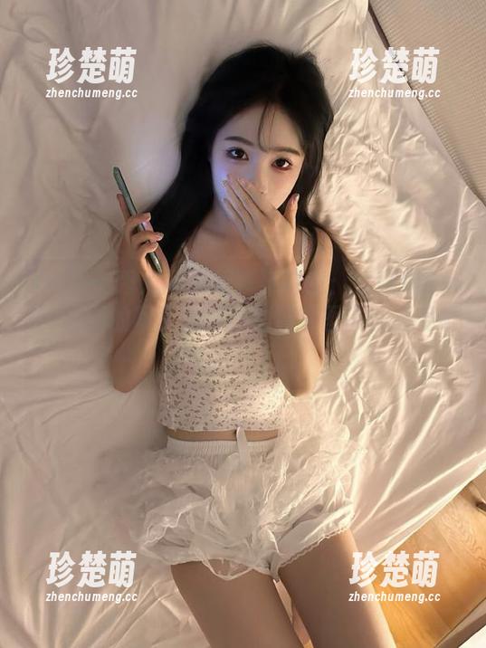 Xiuren秀人网-大琪琪Emily Xiuren秀人网 - 细腻与诗意:大琪琪Emily白裙的写真合集,别致套图带你感受唯美瞬间.txt