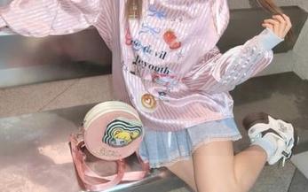 Xiuren秀人网 – 奶茶味的包子黑丝风格写真合集，让你感受生活中的另一种美好！.txt