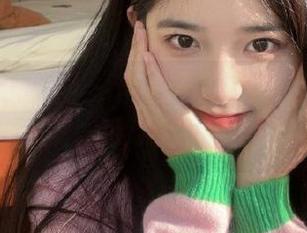 Xiuren秀人网 – 精彩不断！戴渃欣黑丝写真网盘合集，可以随时下载哦！.txt