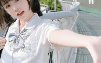 Xiuren秀人网 – 最新写生活动：林文文与高跟鞋的完美搭配.txt
