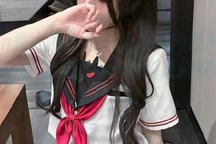 Xiuren秀人网 – 独一无二的肉晴MINI裸足合集，图包里的每一个脚趾都在诉说故事！.txt