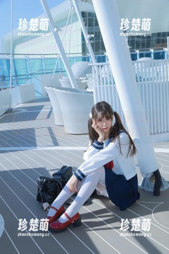 Xiuren秀人网-阿乖Kiddo Xiuren秀人网 - 时尚女博主阿乖Kiddo的皮衣写真套图,带你领略另类魅力.txt