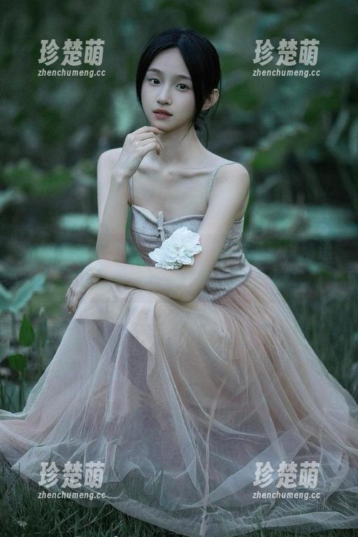 Xiuren秀人网-陶喜乐 Xiuren秀人网 - 陶喜乐连衣裙写真精选,捕捉美丽瞬间的绝美图片.txt