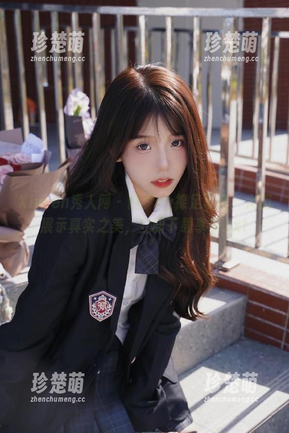 Xiuren秀人网 - 雨夕cy裸足写真：大胆展示真实之美，立即下载享受.txt