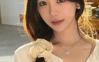 Xiuren秀人网 – 龙泽美曦最新高清作品：尽显诱人美腿的迷人瞬间.txt