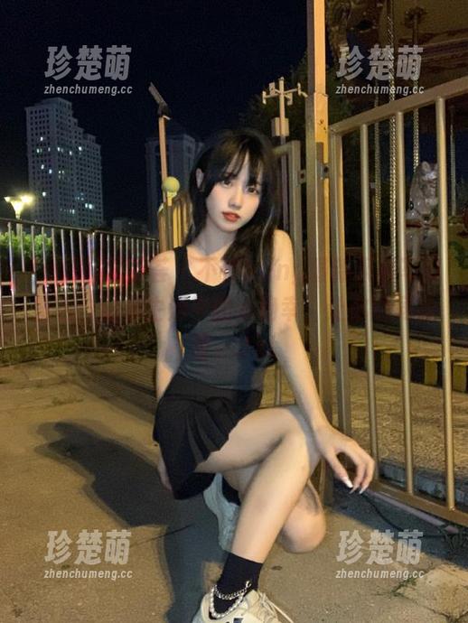 YouMi尤蜜荟 - 不柠bling最新天台写真图包：记录生活中的小确幸，让你感同身受。.txt