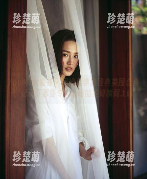 YouMi尤蜜荟 - 周妍希学姐经典美图合集，记录下那些令人心动的美好瞬间.txt