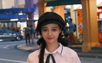 YouWu尤物馆 – 敢于突破：艾小青的皮衣套图作品让你眼前一亮.txt