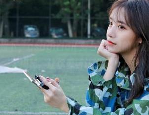 在无圣光的照耀下，asagiriai(爱ちゃん)的《透明》写真原图大揭秘，让你重新认识她！.txt
