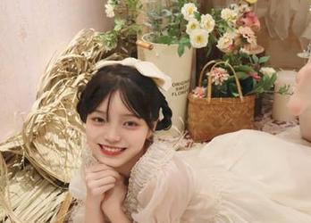 beautyleg – Aileen温柔写真系列全新更新，展现她生活中的宁静与优雅瞬间！.txt