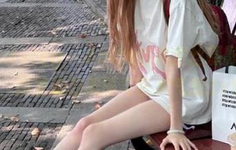 beautyleg – Anita的裤里丝摄影精选,尽显她的美丽与艺术气息.txt