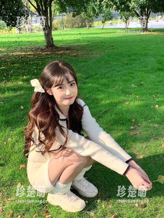 beautyleg-Flora beautyleg - 免费获取Flora的精美灰丝写真,让你的视野在艺术中绽放光彩.txt