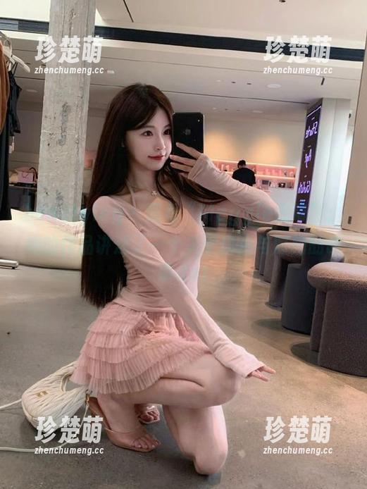 beautyleg-Maggie beautyleg - 观看“Maggie吊带”:她的作品讲述了一个关于自由与时尚的故事.txt