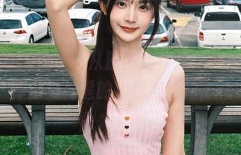 beautyleg – 从原图到作品:Minnie体操服传递的力量与灵动.txt