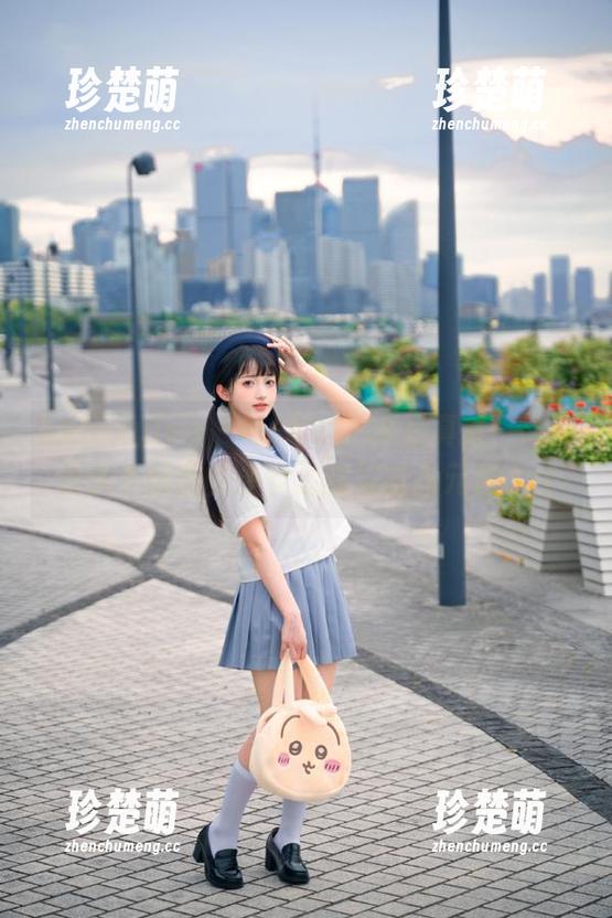 beautyleg-NaNa beautyleg - NaNa的JK写真集:高清镜头下的甜美少女心情与时尚元素.txt