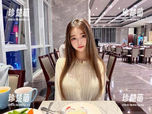 eloise软软 免费下载“eloise软软少女”甜美写真,释放你心底的纯真与浪漫情怀吧!.txt