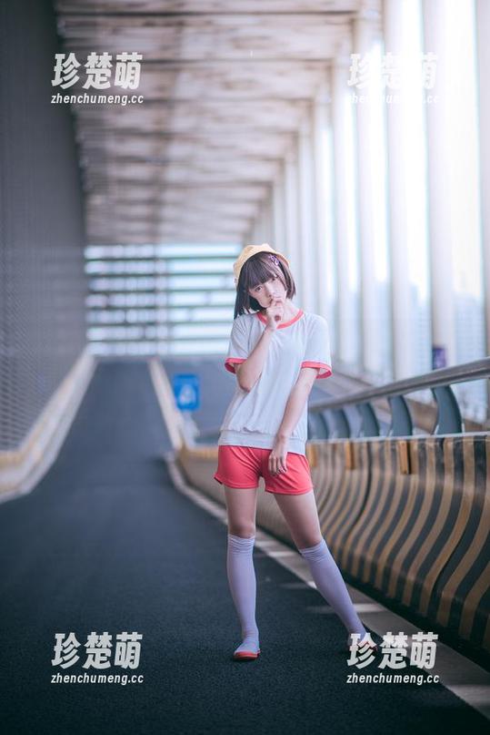 pans-默默 pans - 默默的运动写真曝光,免费下载全新美图,快来体验!.txt