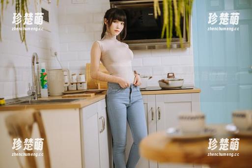 一智智 一智智OL带你领略图集精选,职场中的夏日清新与优雅碰撞!.txt