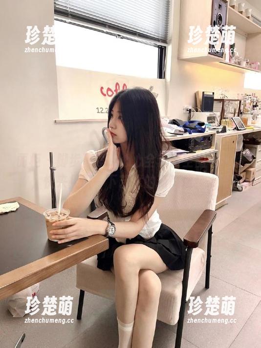 丽柜 - 脚步不停，心心全套镂空图包降临，快来见识一下艺术的新高度！.txt